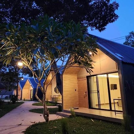 Natural Park Resort De Wang Thong Phitsanulok Exterior foto
