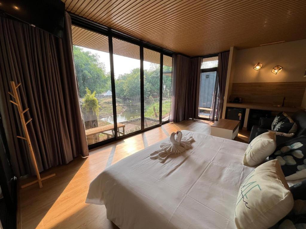 Natural Park Resort De Wang Thong Phitsanulok Exterior foto