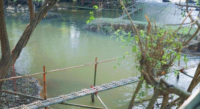Natural Park Resort De Wang Thong Phitsanulok Exterior foto