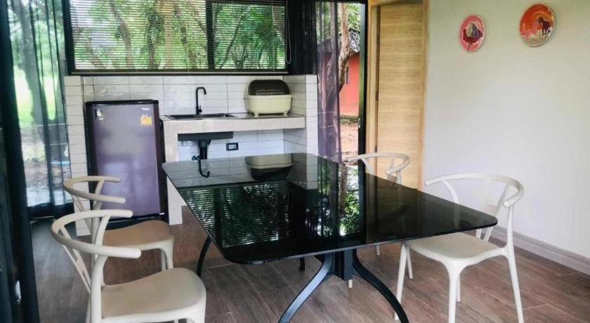 Natural Park Resort De Wang Thong Phitsanulok Exterior foto